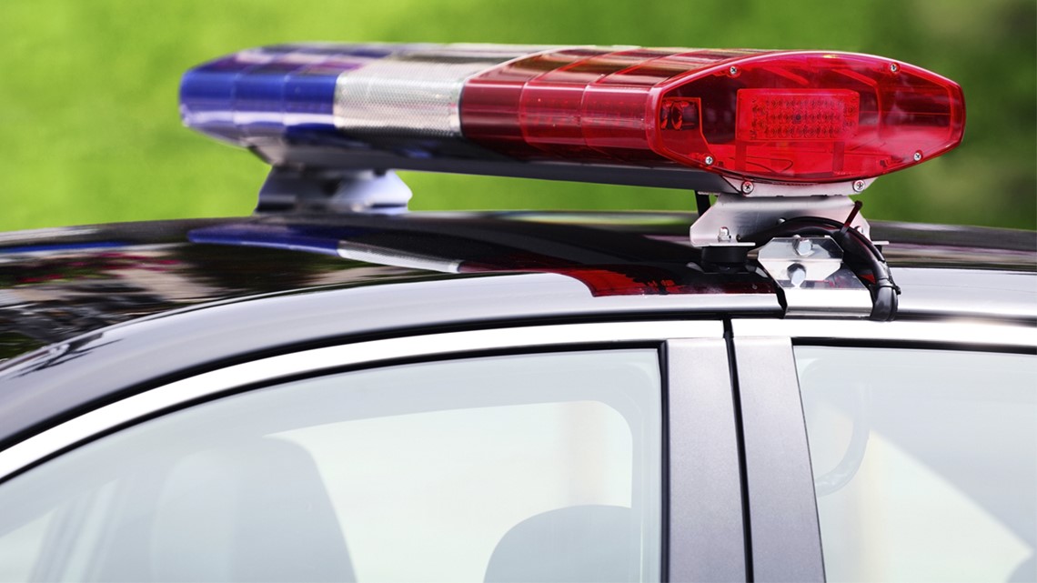 Motorcyclist seriously injured in crash with flatbed trailer on Northeast Loop 410