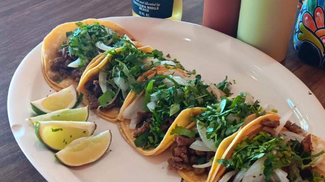 Small Mexican restaurant in Hurst gets thumbs up from locals