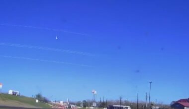 Fragment from bright fireball that boomed over southeast Texas skies may have struck a home