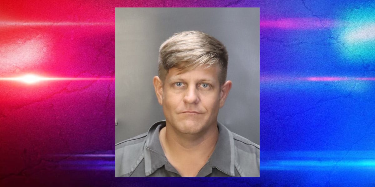 McLennan County DA dismisses DWI, weapons charge against Central Texas man pardoned for role in January 6 insurrection