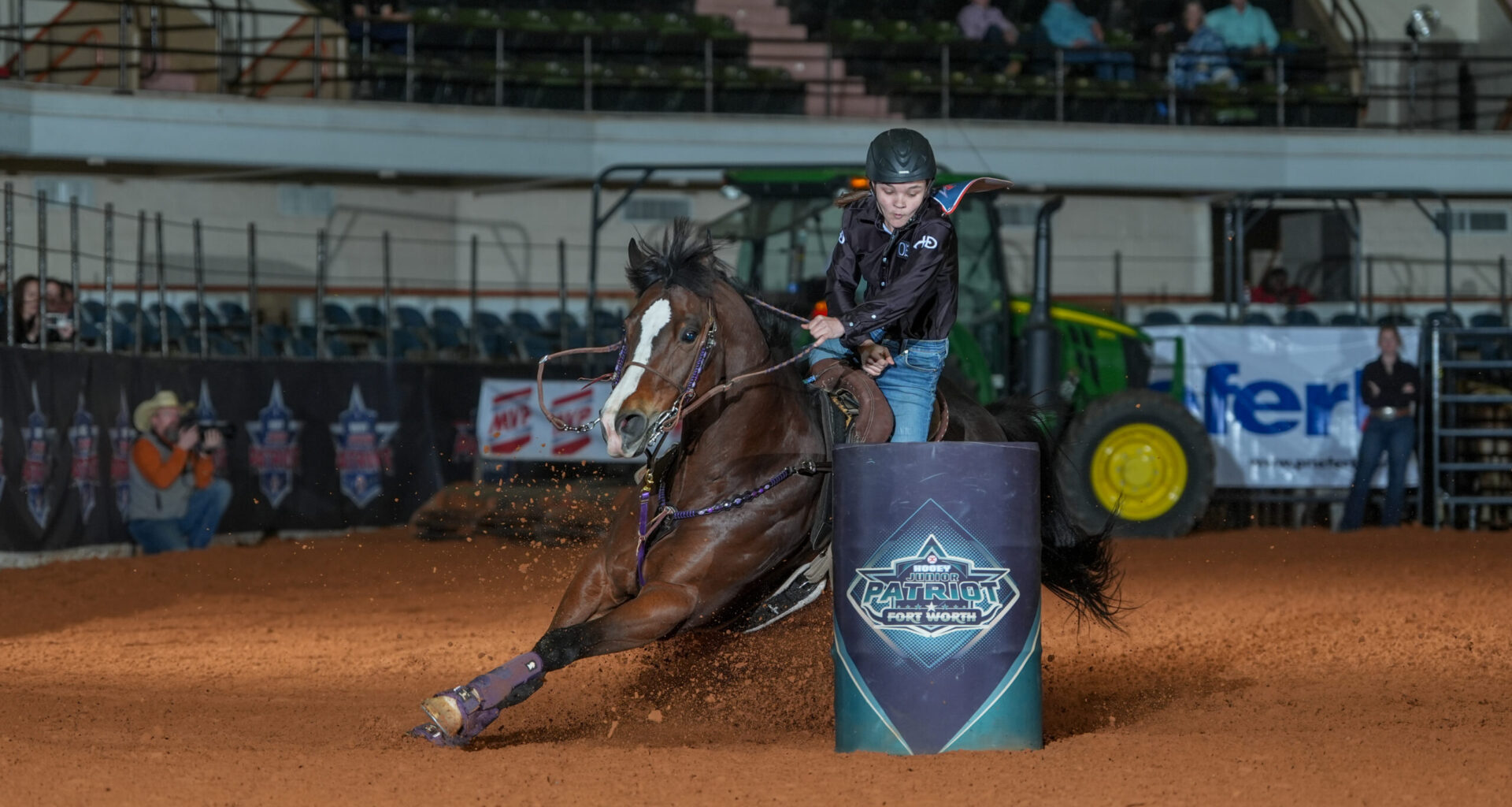 Rylee Jo Maryman and Heaven Help Me Fly barrel racing