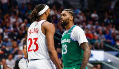 See photos from the Mavericks' game against the Clippers