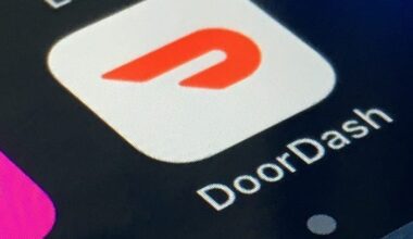 DoorDash offers gas relief payments to Houston drivers as fuel prices surge