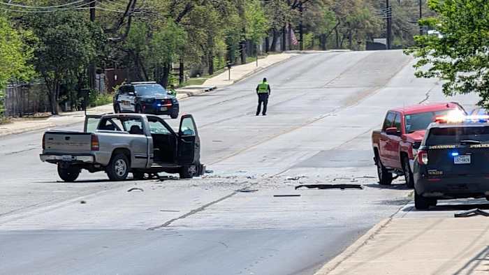 1 hospitalized after far West Side crash, SAPD says