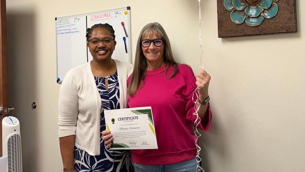 Mandy Schuman - NASW 2026 Public citizen of the year{p}{ }(Roz Evans){/p}