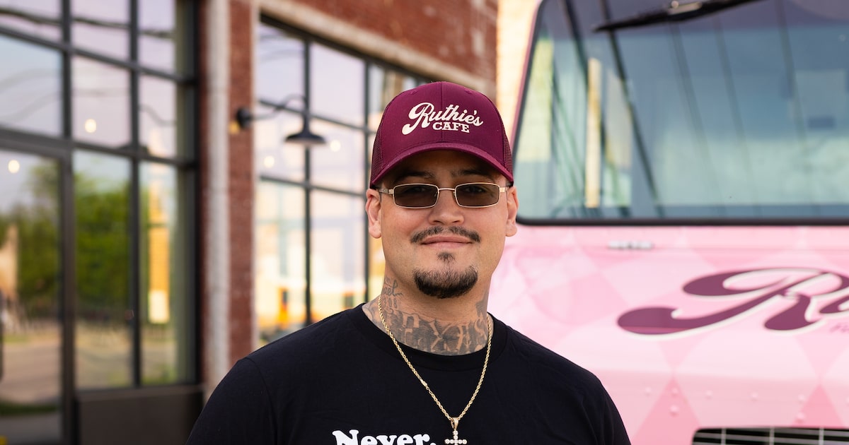 In South Dallas, Ruthie’s Café serves sandwiches with a side of redemption