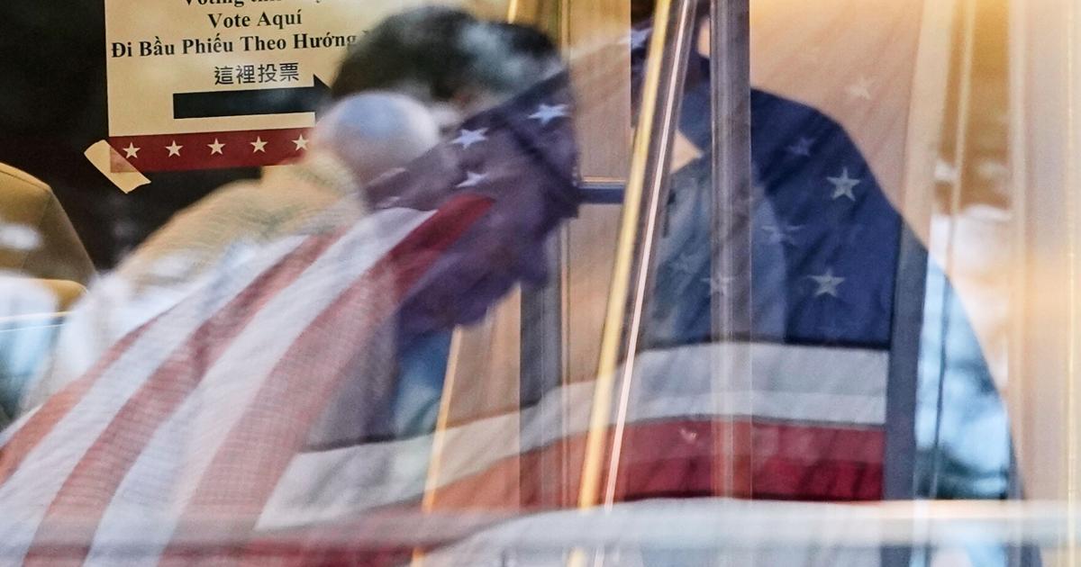 All eyes on Texas as the midterm elections officially begin, in photos | National