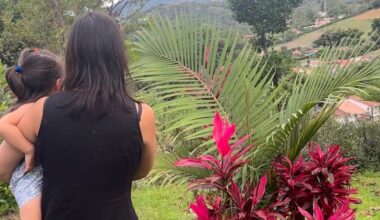 I Moved From Texas to Colombia. Life Is Cheaper and We Have Community Here.