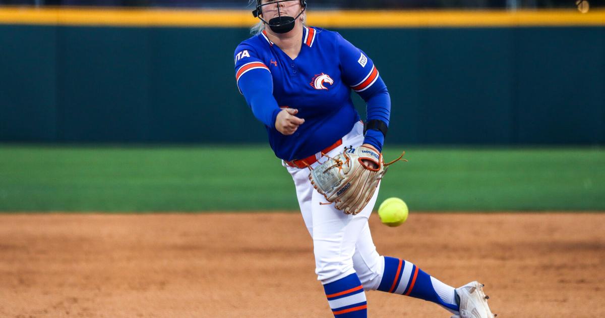 UT Arlington softball falls 5-0 in hitless loss to Southeastern Louisiana University | Softball