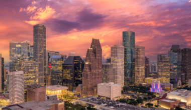 Immigration Enforcement Is Slowing Houston's Growth, That's Good News | NewsRadio 740 KTRH