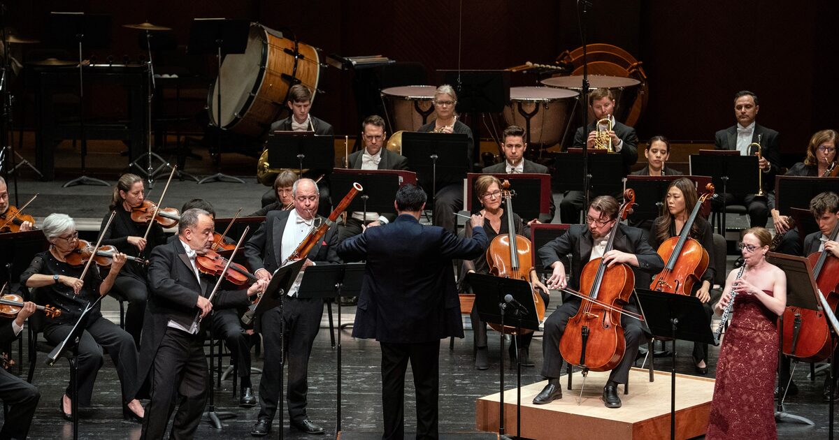 Harth-Bedoya leads FW Symphony in spiffy Gershwin, Beethoven