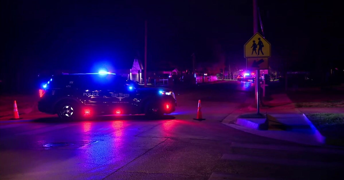 Fort Worth police officer shoots man firing gun in neighborhood, department says