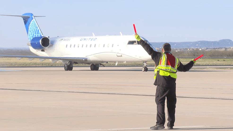 United Airlines has resumed service at Abilene Regional Airport (KTXS/Briannagh Dennehy).