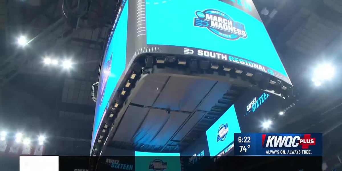 Illinois and Iowa ready for Sweet Sixteen in Houston