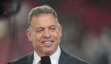 Cowboys icon Troy Aikman says he’ll continue working with Dolphins ‘in some capacity’