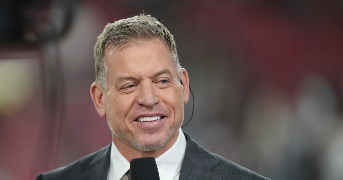 Cowboys icon Troy Aikman says he’ll continue working with Dolphins ‘in some capacity’