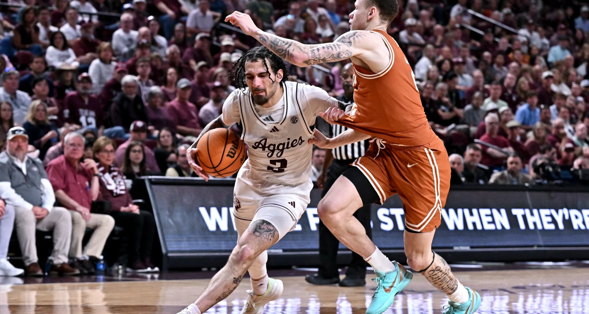 Updated SEC basketball standings after Texas A&M's 76-70 loss to Texas