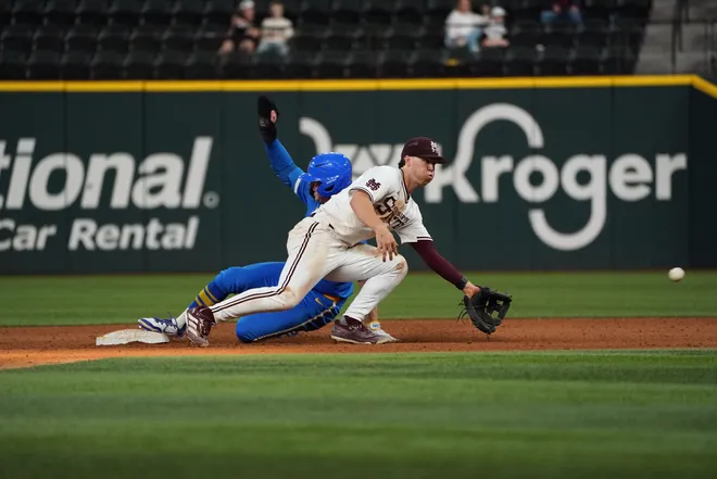 Mar 1, 2026; Arlington, TX, USA; UCLA Bruins against Mississippi State Bulldogs during the Amegy Bank College Baseball Series at Globe Life Field. Mandatory Credit: Dustin Safranek-Imagn Images