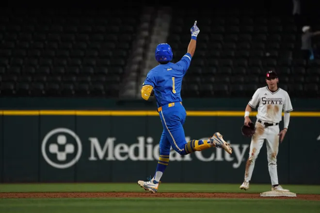 Mar 1, 2026; Arlington, TX, USA; UCLA Bruins against Mississippi State Bulldogs during the Amegy Bank College Baseball Series at Globe Life Field. Mandatory Credit: Dustin Safranek-Imagn Images