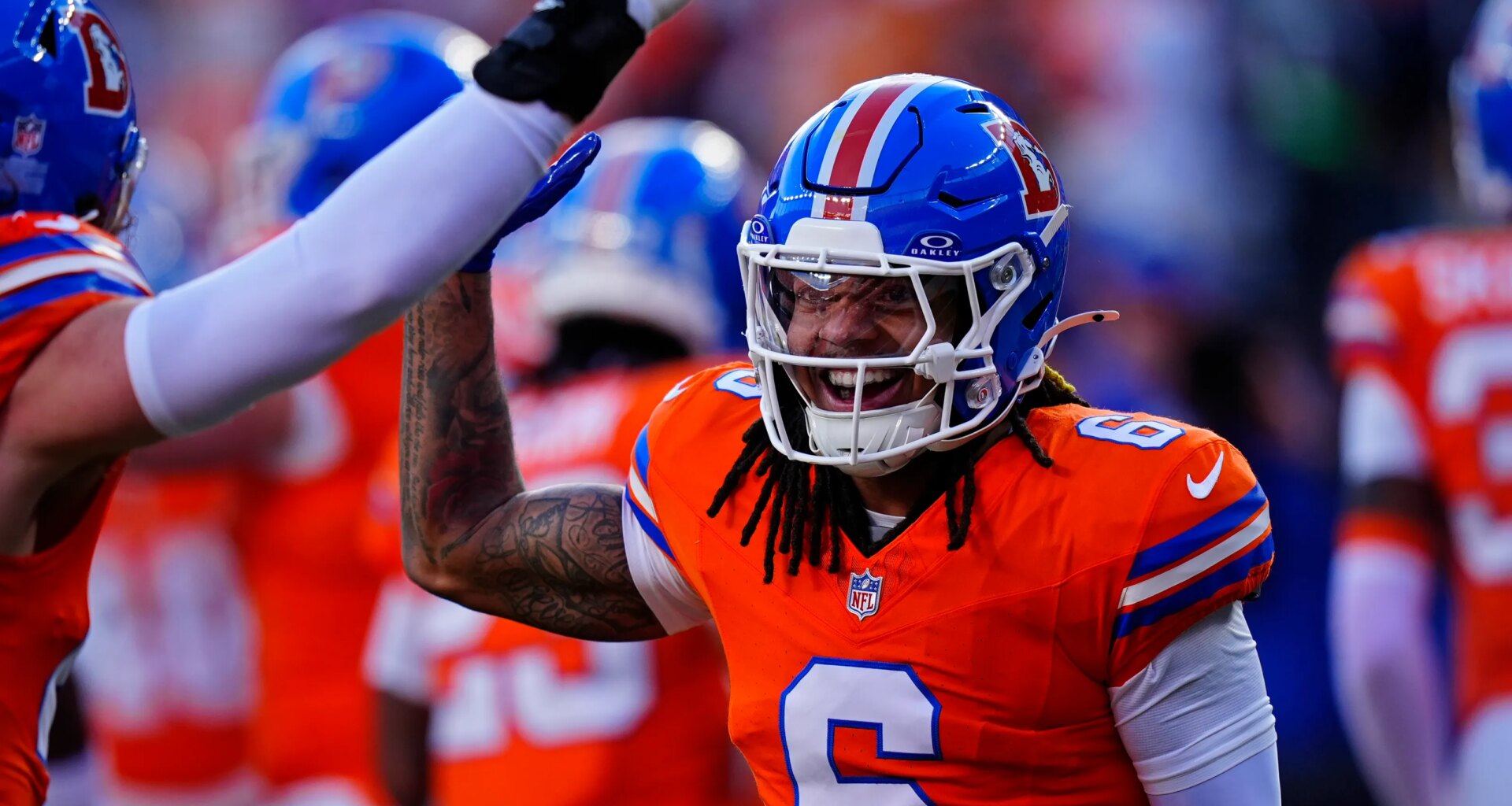 Dallas Cowboys sign former Texas Longhorns safety P.J. Locke