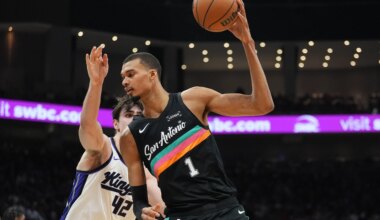 Spurs at Kings odds, picks and predictions