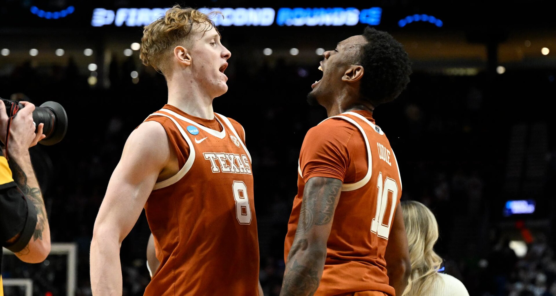 Texas Basketball upsets Gonzaga to reach Sweet 16