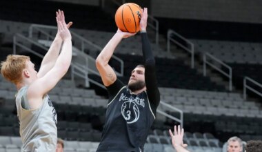 Texas vs. Purdue NCAA Tournament odds, picks and predictions