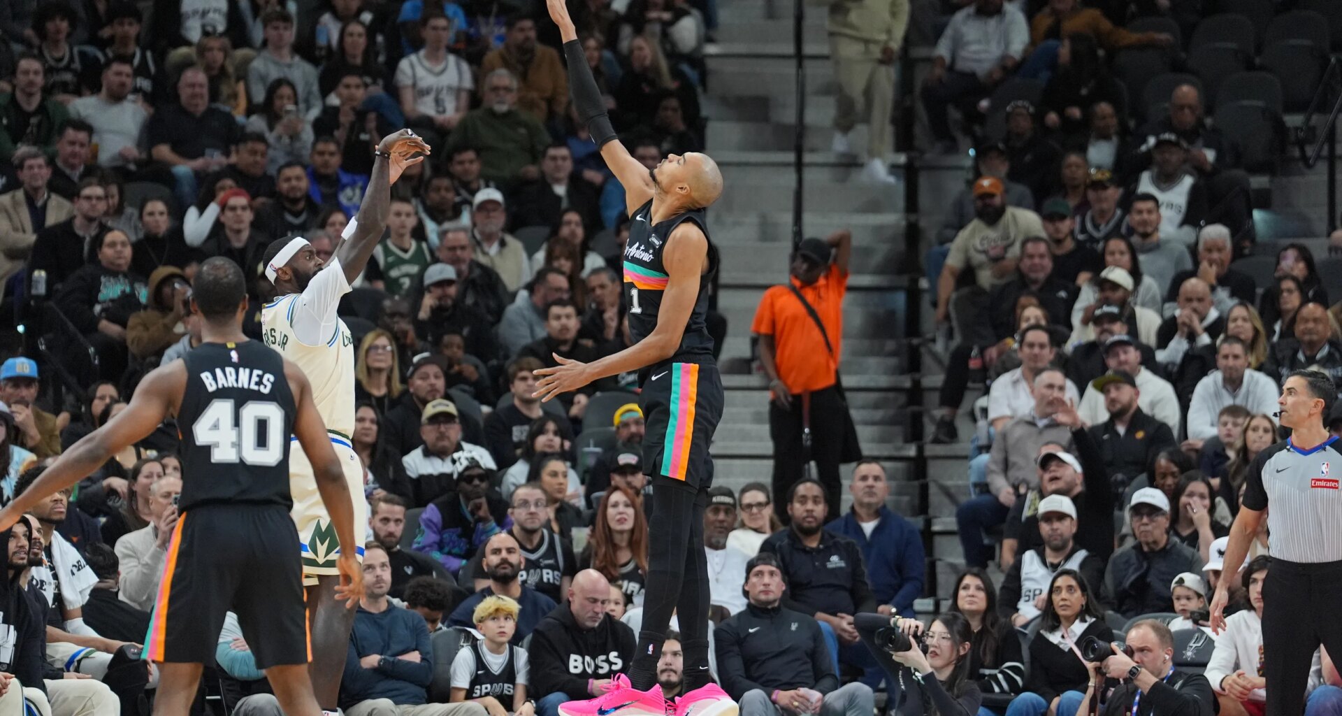 Spurs at Bucks odds, picks and predictions