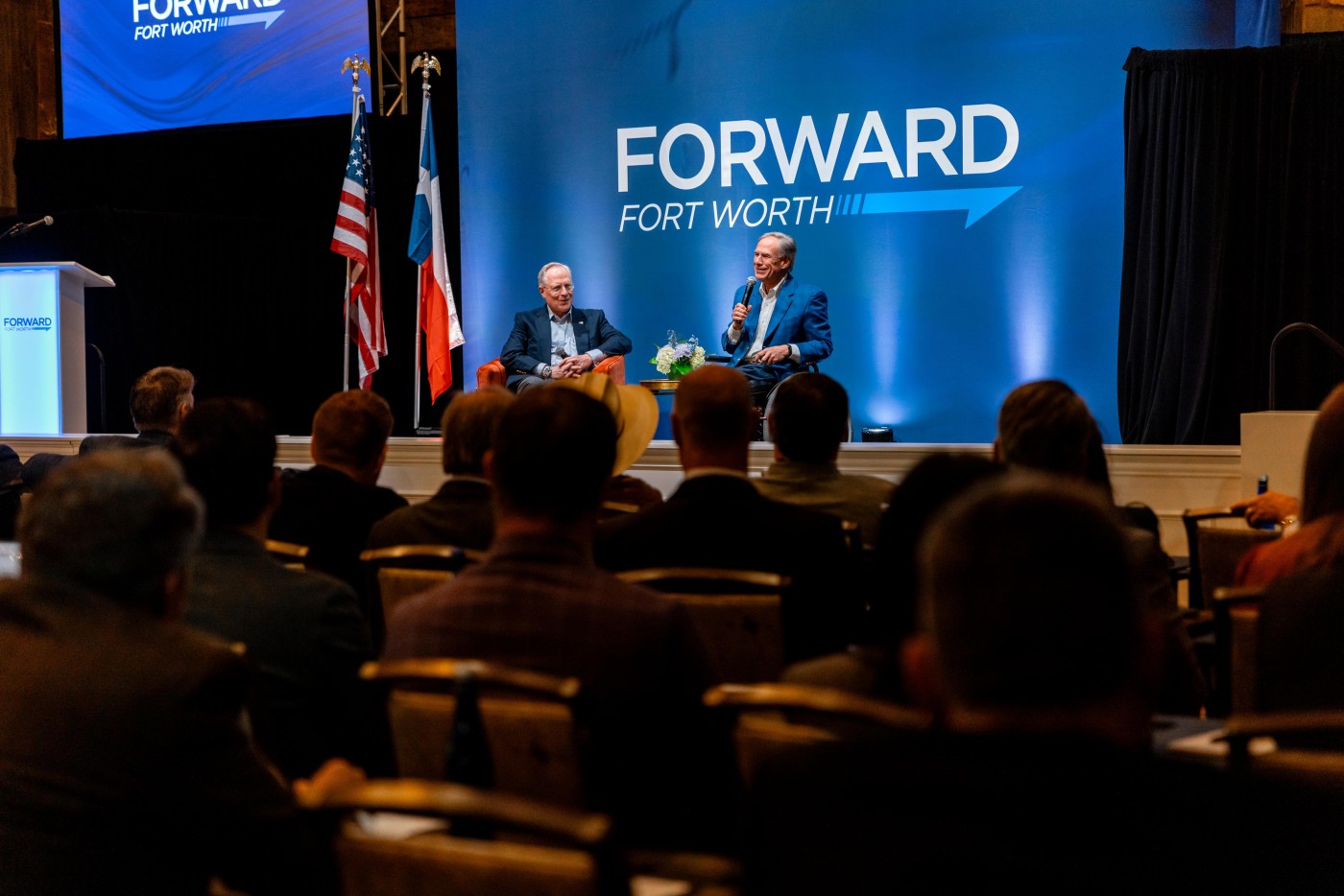 Governor Abbott Champions Texas Innovation At Forward Fort Worth Fireside Chat | Oficina del Gobernador de Texas