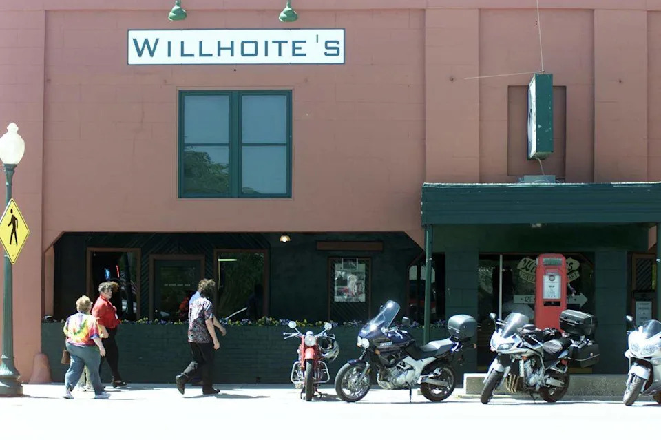 Willhoite’s restaurant in Grapevine.