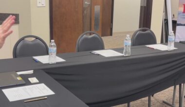 Awkward meeting over Coastal Bend water dispute