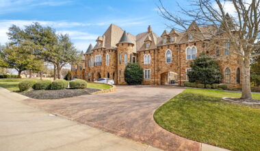 Bob on Business: Castle for sale. Part deux 