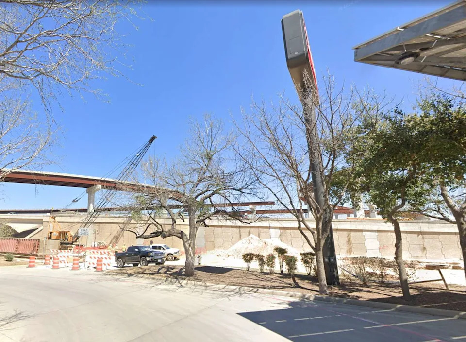 A view from San Antonio, Texas's, Drury Inn is going viral on social media in 2026 because it has a "sad" view of Loop 1604 construction. (Courtesy of Google Streetview)