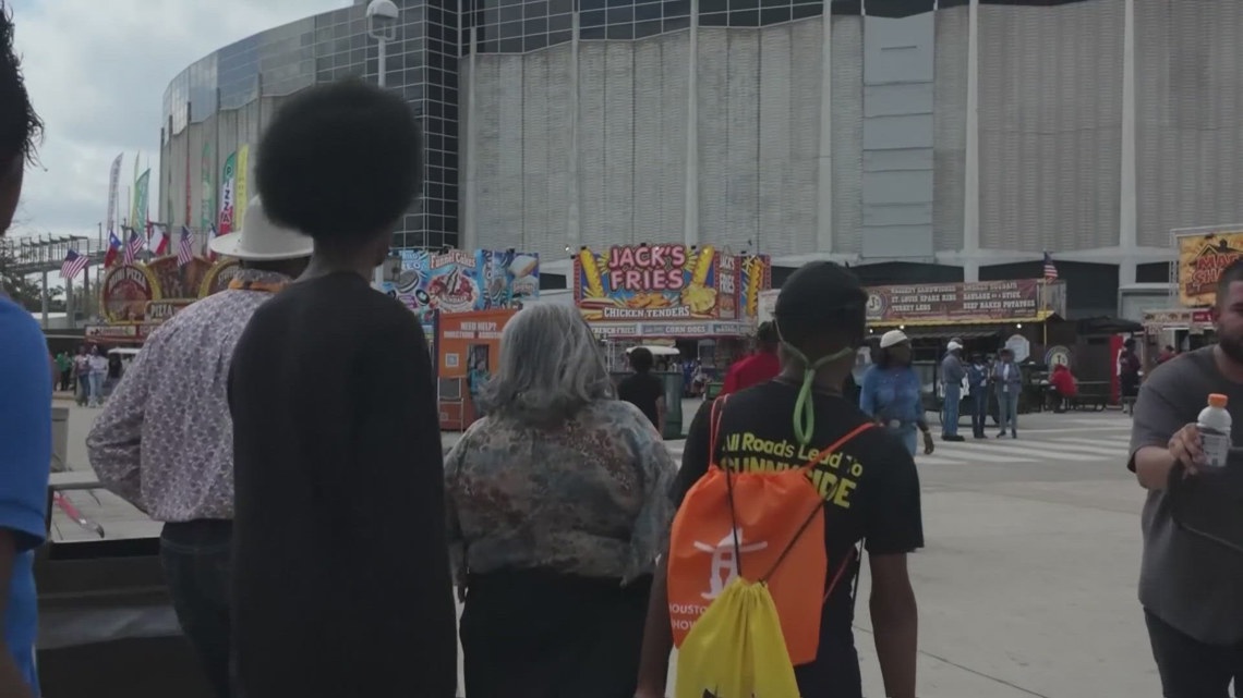 Spring breakers in Houston bring economic impact to the city