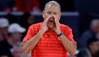 Houston Lehigh Basketball Kelvin Sampson