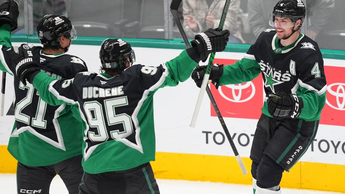Heiskanen scores in overtime to push the Stars past the Blackhawks, 4-3 – NBC 5 Dallas-Fort Worth