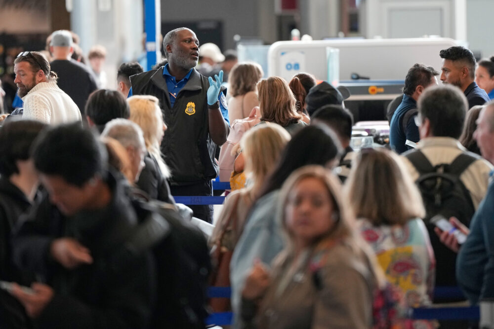 TSA Security Lines IAH