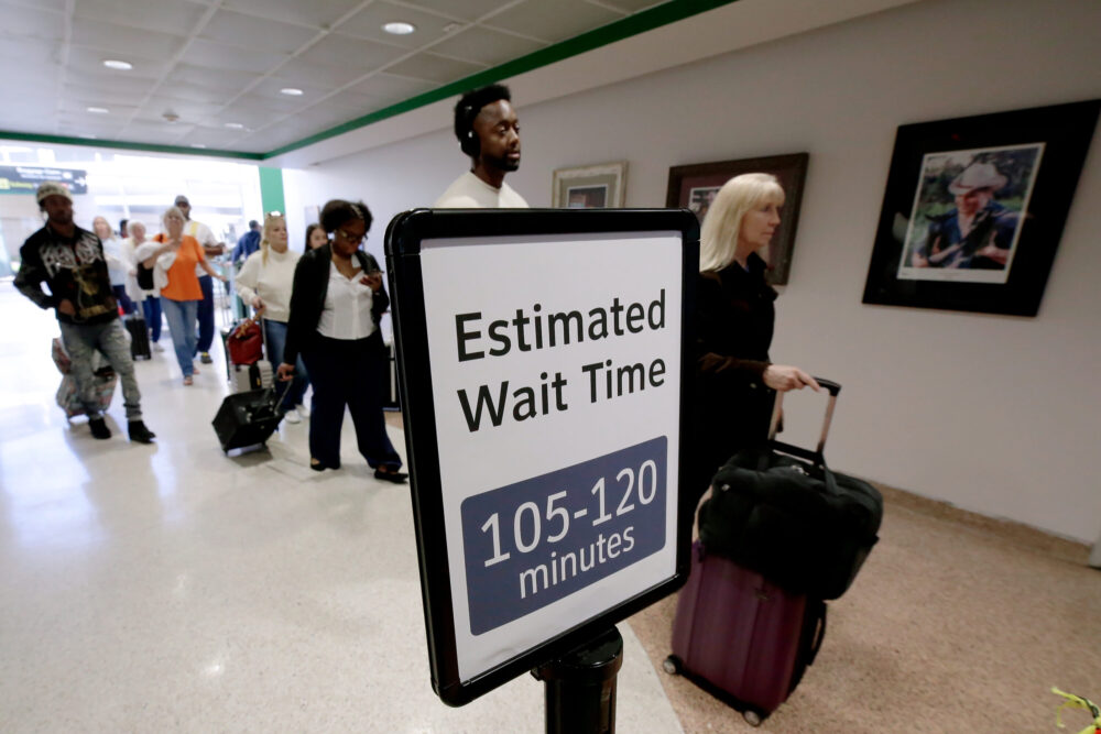 IAH Security Wait Time Sign