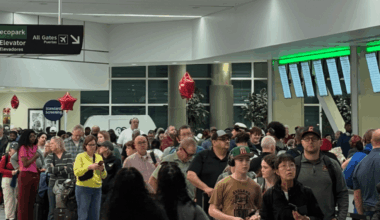 Spring Breakers Thwarted by Three-Hour Airport Delays
