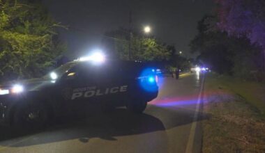 Late-night shooting leaves man dead in Northwest Houston neighborhood, police say