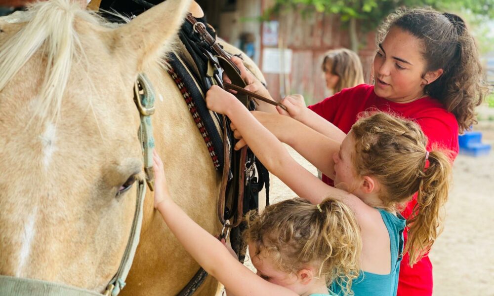 Where Confidence Meets the Saddle: How Benbrook Stables’ Camps Help Kids Grow Through Horsemanship - Voyage Dallas Magazine