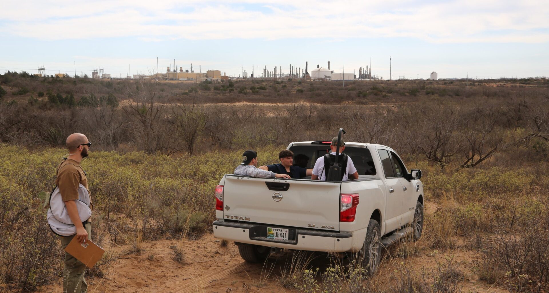 West Texas oil film starring football legend Hunter Enis to premiere in Fort Worth