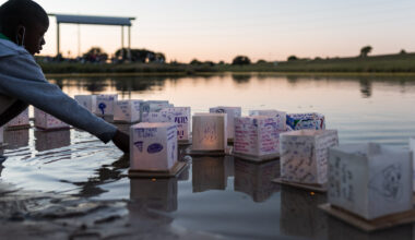 Weekend Worthy: Write messages of hope, love at Water Lantern Festival in Fort Worth