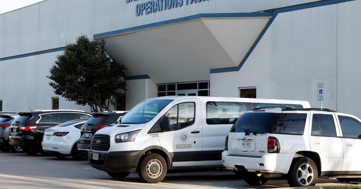 Texas Supreme Court stays order extending Dallas County voting by two hours