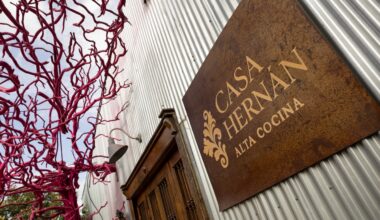 Chef Johnny Hernandez' Southtown bar is now Alta Cocina