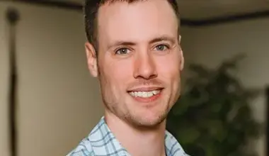 Dr. Michael Moss - Chiropractor in Arlington, TX