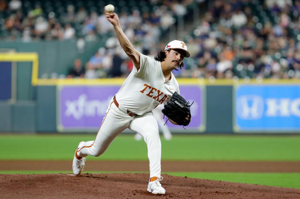 Texas off to its fastest start since 2005 championship season – Baltimore Sun