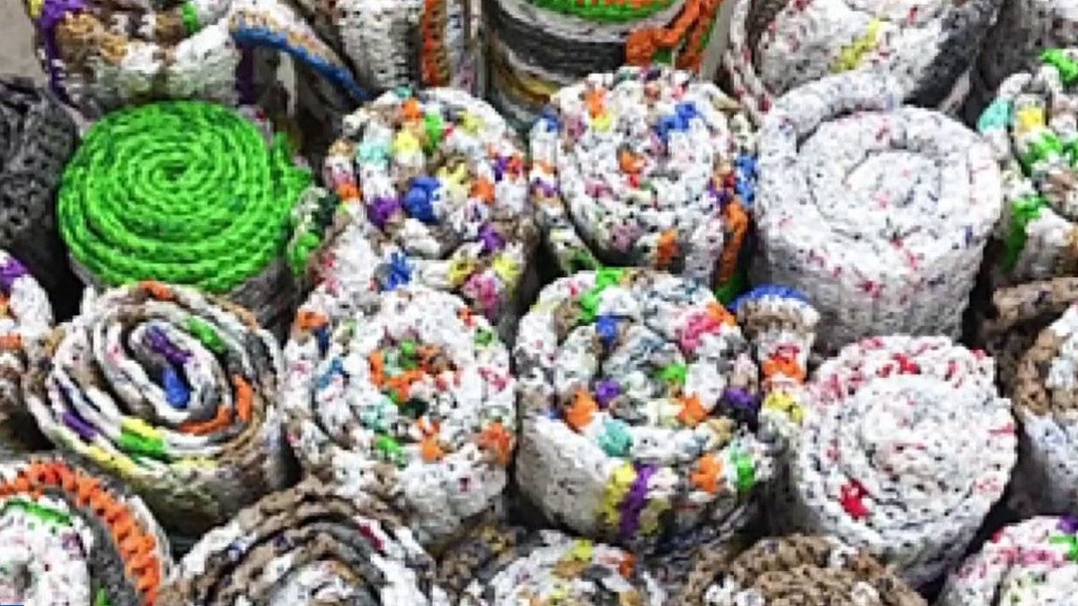 Happy Hookers group turns plastic bags into sleeping mats – NBC 5 Dallas-Fort Worth