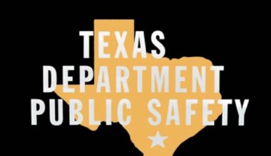 1 dead after crash in Oldham County