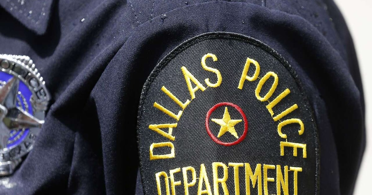 Dallas police officer arrested on outstanding warrant for harassing public servant in DeSoto, officials say